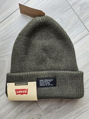 Levi Strauss & Co. Men’s Lined Beanie Hat - Olive Green Ribbed Knit - NWT $30